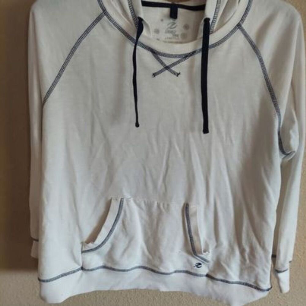 Mens XL Energy Zone White Hoodie with Black trim